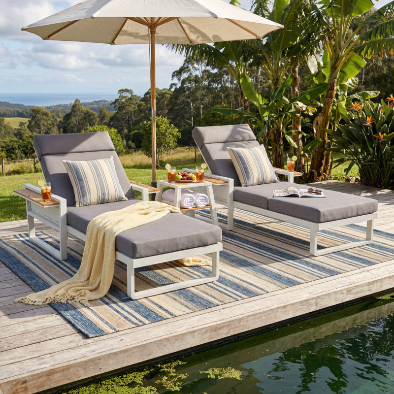 Chaise longue inclinable d'extérieur avec coussin pliable en 4 parties, blanc, gris foncé et teck