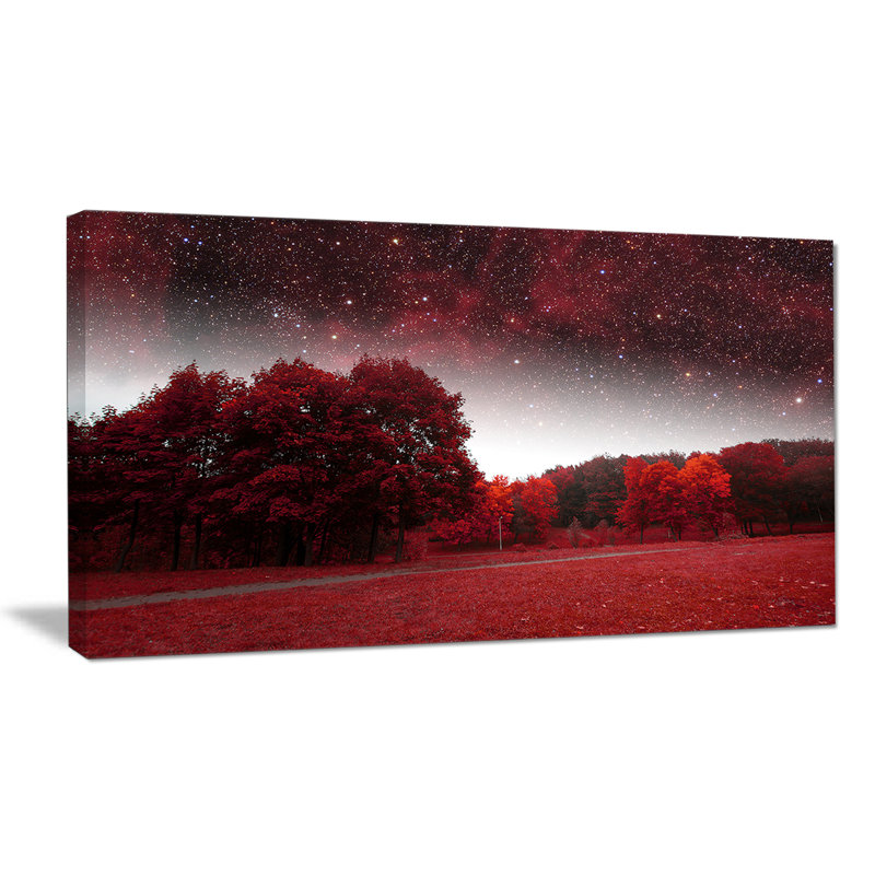 Mystical Red Spring Night - impression sur toile tendue, H 16 po x l 32 po x p 1 po