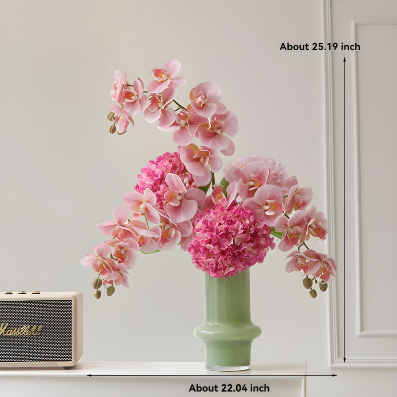 Ornements de fleurs simulées