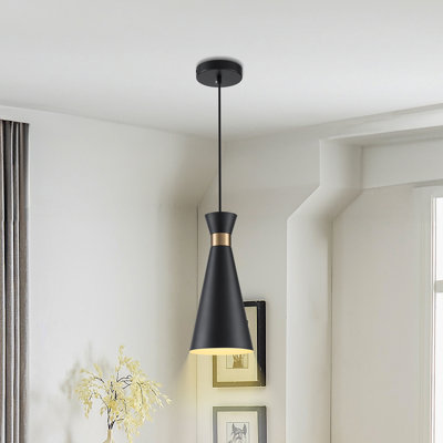 Luminaire suspendu conique 1 lumière Persei
