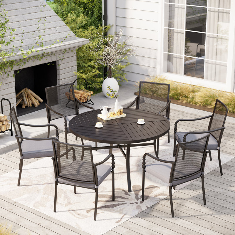 Ensemble repas pour 6 personnes avec table ronde et coussins Boule