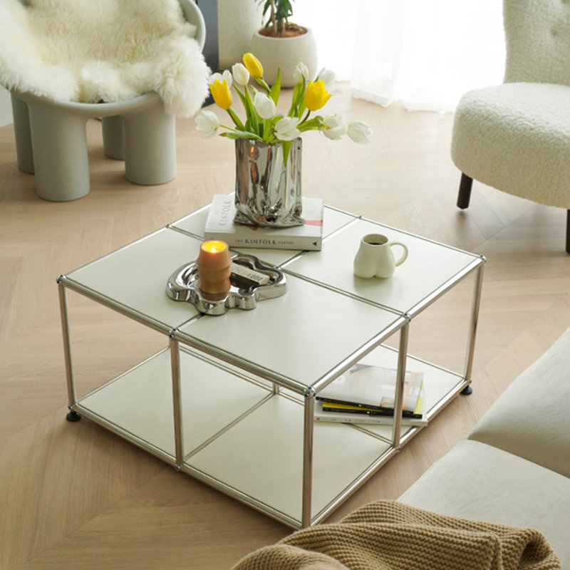 Table basse de salon moderne et simple