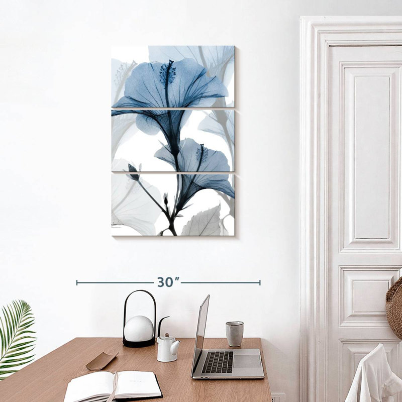 Harnek Steel Hibiscus, 32" H x 20" W