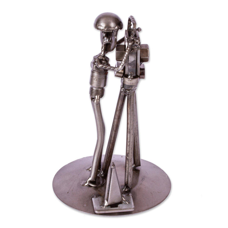 Sculpture Trinx