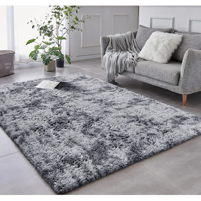 Amileigh Rectangle Indoor / Outdoor Area Rug