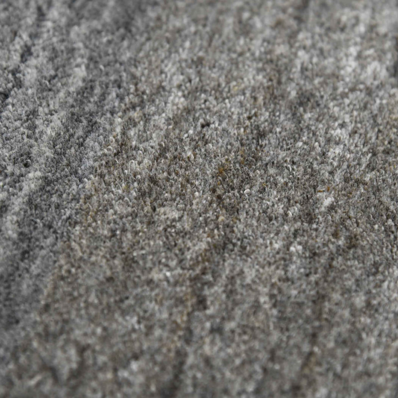 Handmade Gray Wool and Silk Rectangular Accent Rug