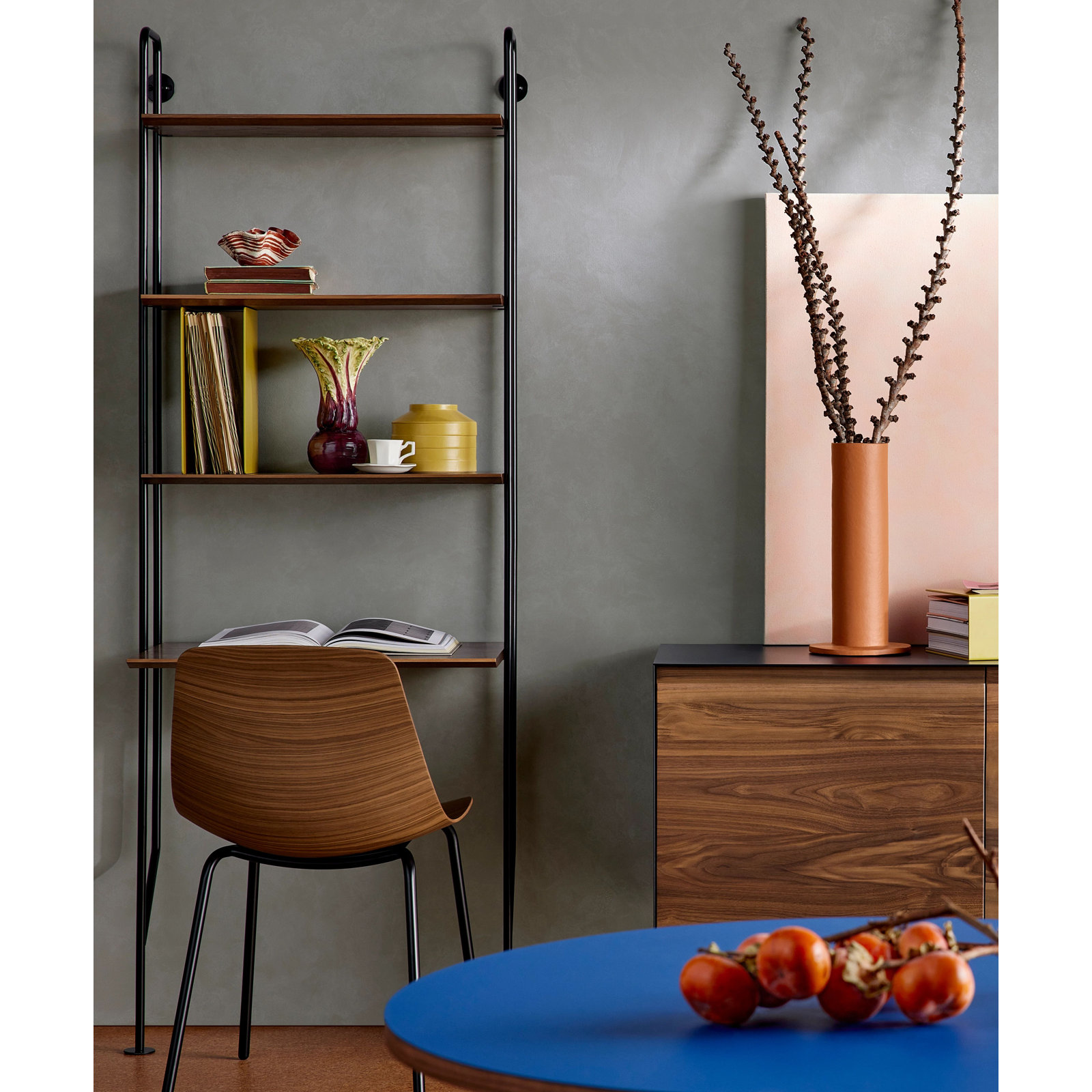 Hitch Leaning / Ladder Desk, Black, Walnut