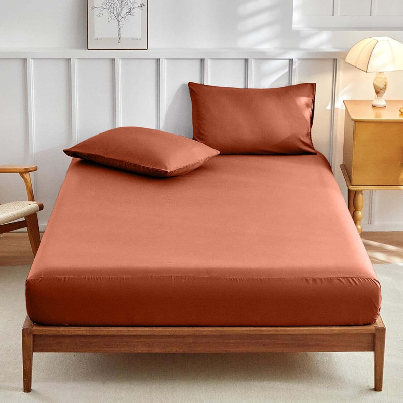 Luxurious 4-Piece Microfiber Duvet Complete Cover Set, Rust, Kingsize Duvet Cover Set + 3 Additional Pieces
