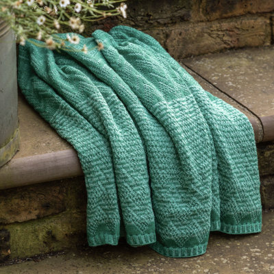 Nalu Knitted Herringbone Throw Apricot 1300x1700mm