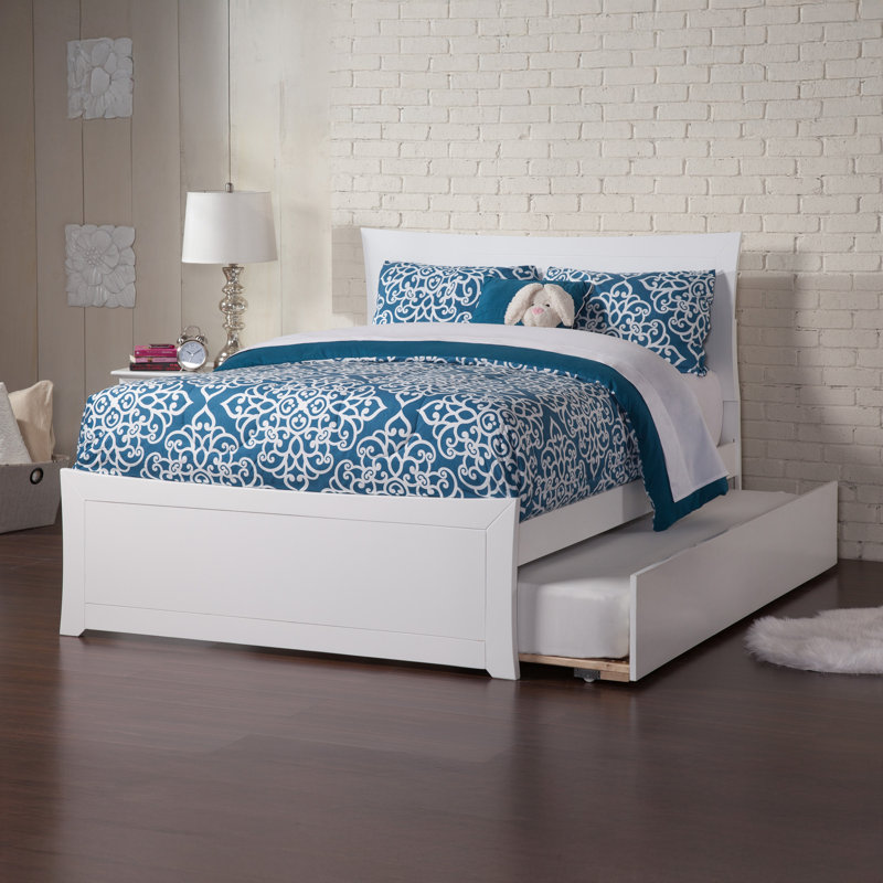 Daury Solid Wood Platform Bed with Matching Footboard and Trundle, Full, Walnut