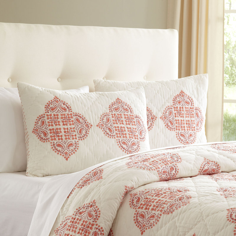 Gaia Modern & Contemporary Percale Geometric Shapes Quilt Set, Queen Quilt + 2 Shams