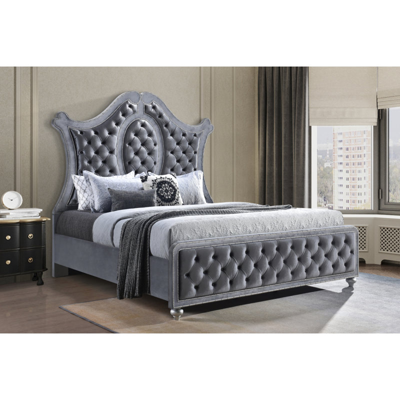 1Pc Queen Panel Bed Tufted Headboard Luxurious Upholstery And Intricate Nailhead Trim Diamond-Patterned Tufted Accent Modern Luxury Gray Silver