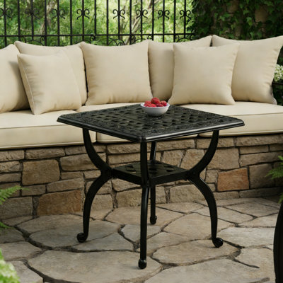 Élégante table basse carrée pour patio extérieur