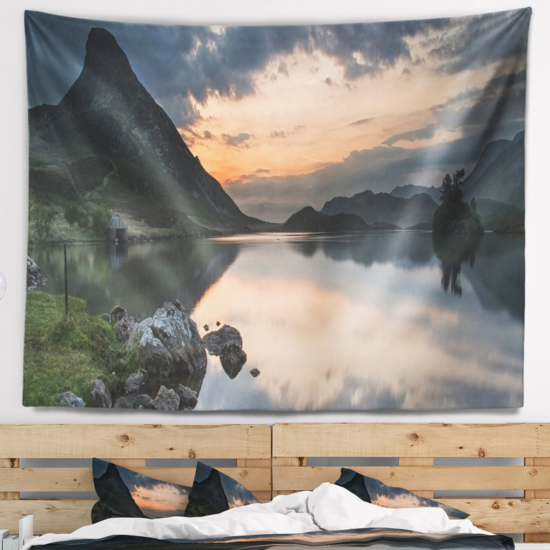 Tapisserie de mélange de mélange de mélange de soleil et de lake avec accessoires suspendu inclus, H 50 po x l 60 po