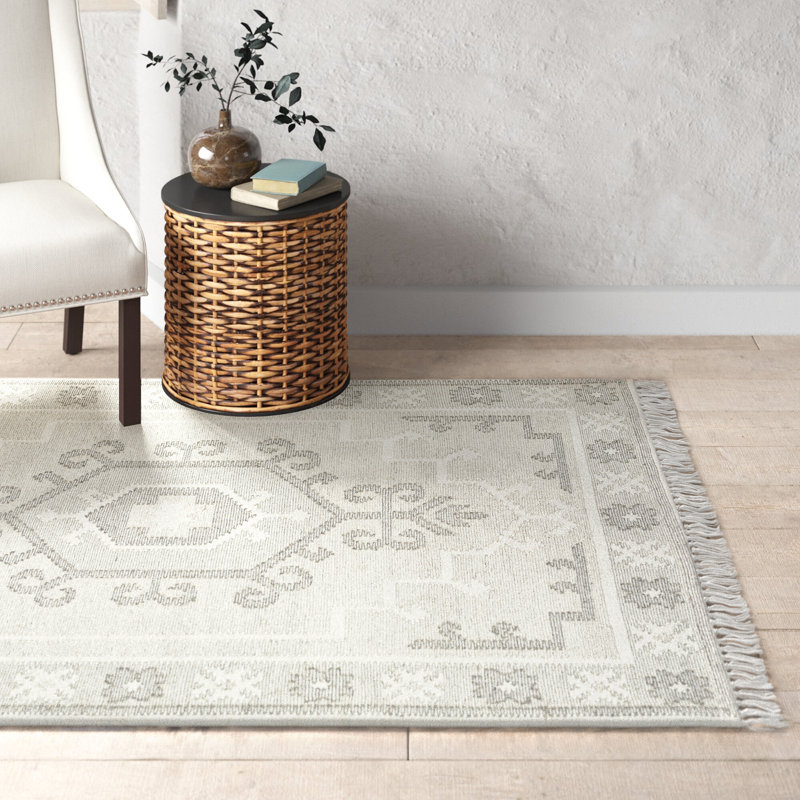 Saber Wool Oriental Indoor Rug, Rectangle 9' x 12'