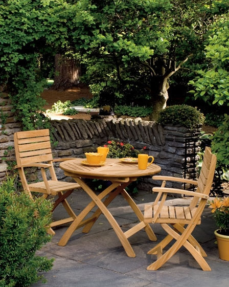 Somerset Folding Armchair