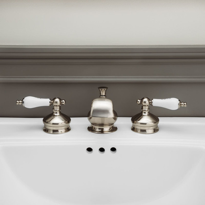 Robinet de lavabo de salle de bain à large entraxe, Nickel brossé