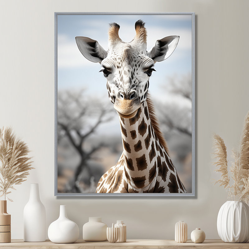 Girafes d'Aubriannah, élégance II - impression, H 32 po x l 16 po x P 1 po, Encadrement argenté