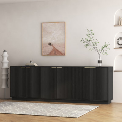 Buffet moderne avec tablettes réglables