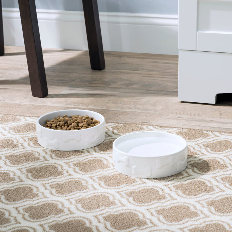 Manor Anti-Skid Pet Bowl, White, Medium (2.75 cups / 22 fluid oz)