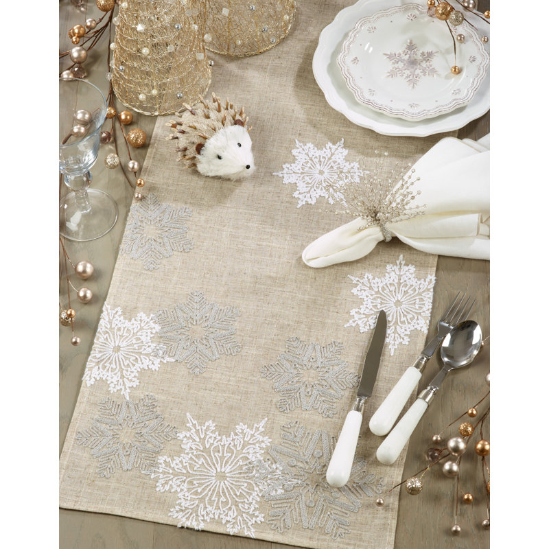 Chemin de table géométrique de Noël Jamestown, L 108 po x l 16 po