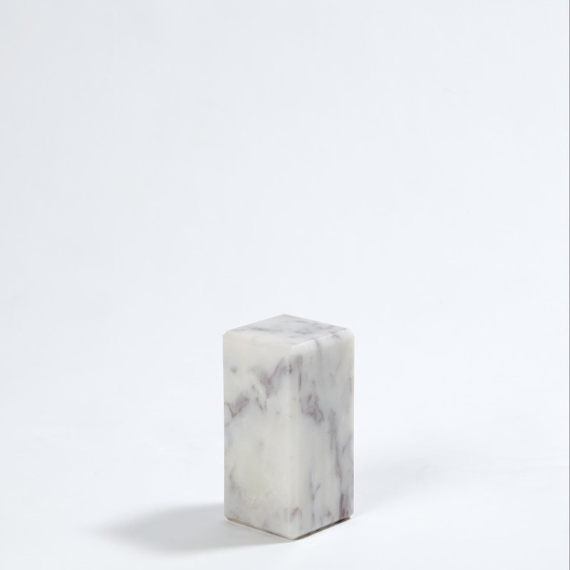 Mini piédestal / colonne montante en marbre, gris, H 6 po x l 3 po x P 3 po