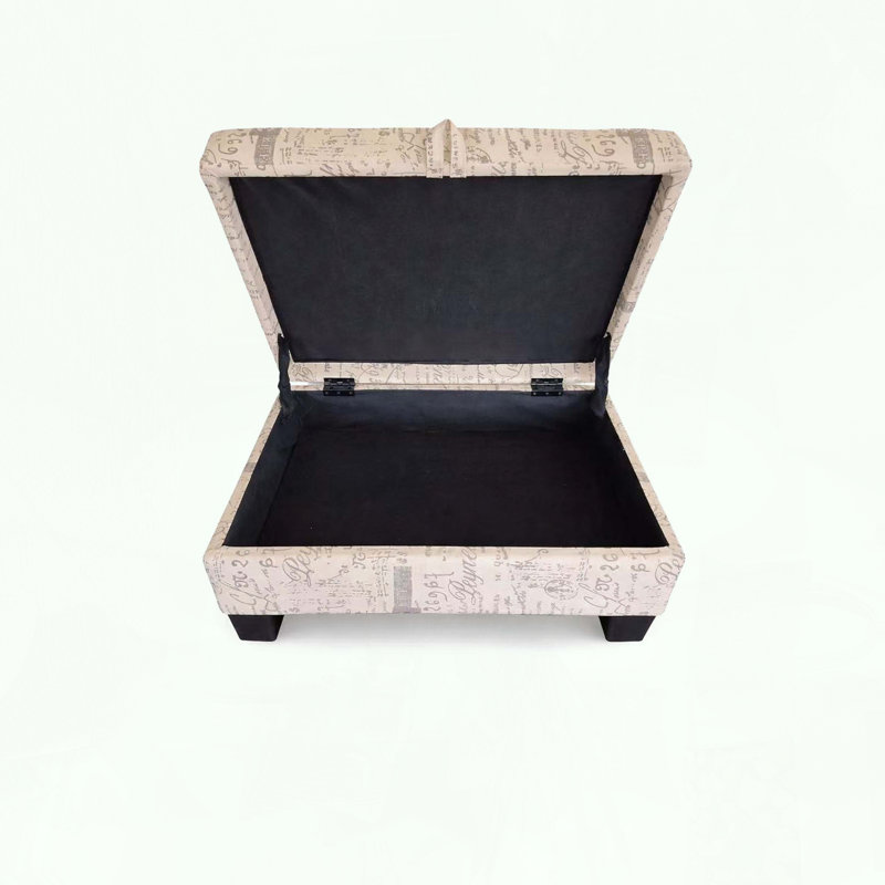 Repose-pieds avec rangement relevable