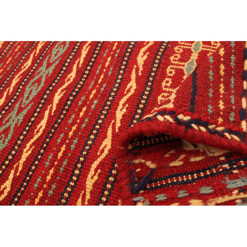 Tapis rouge foncé en laine tissé à la main et à plat