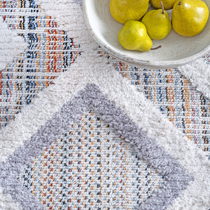 Wasson Geometric Indoor Rug, Rectangle 5'3" x 8'2"