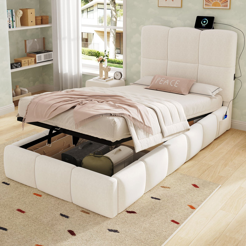 Bed, Beige