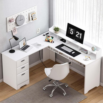 60" L Shaped Office Corner Computer Desk,with Moveable Hutch and Power Outlet