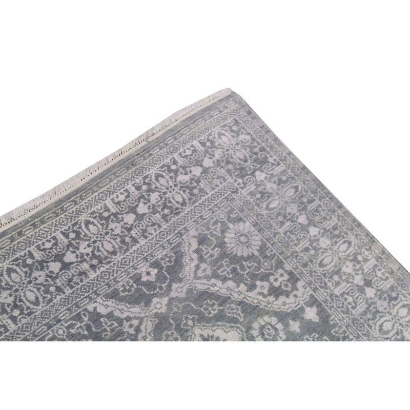 Tapis bleu clair et argent noué à la main de haute qualité