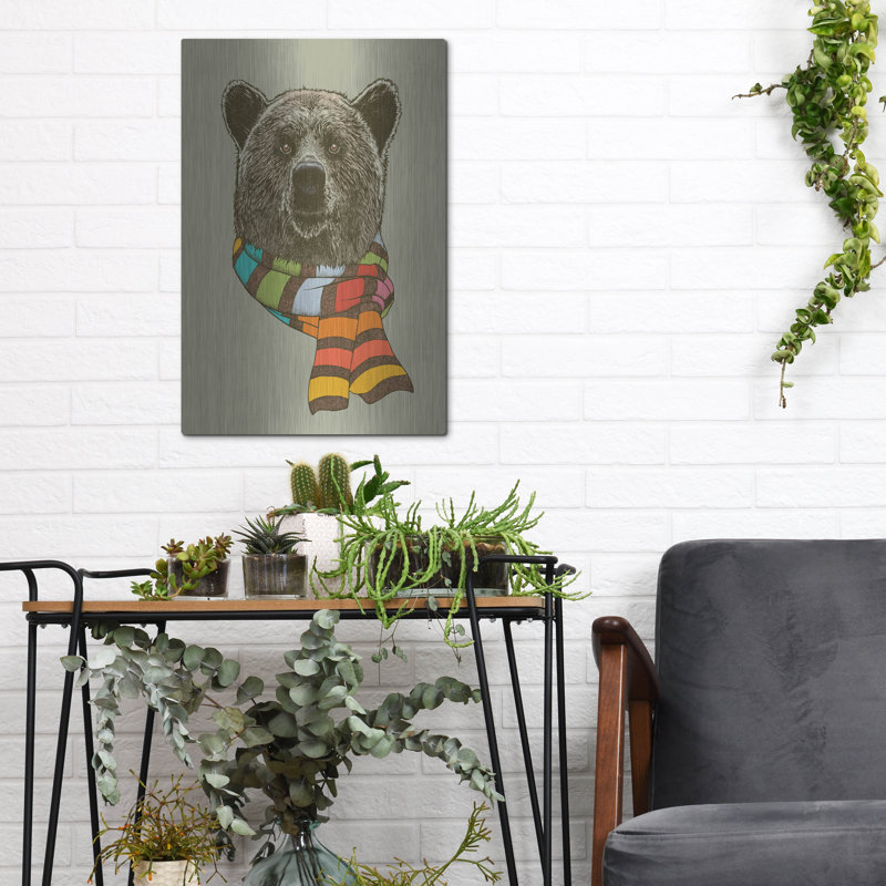 «Bear Scarf» par Rachel Caldwell, H 16 po x l 12 po