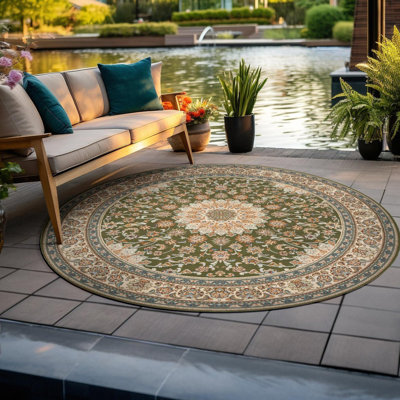 Tapis d'extérieur traditionnel