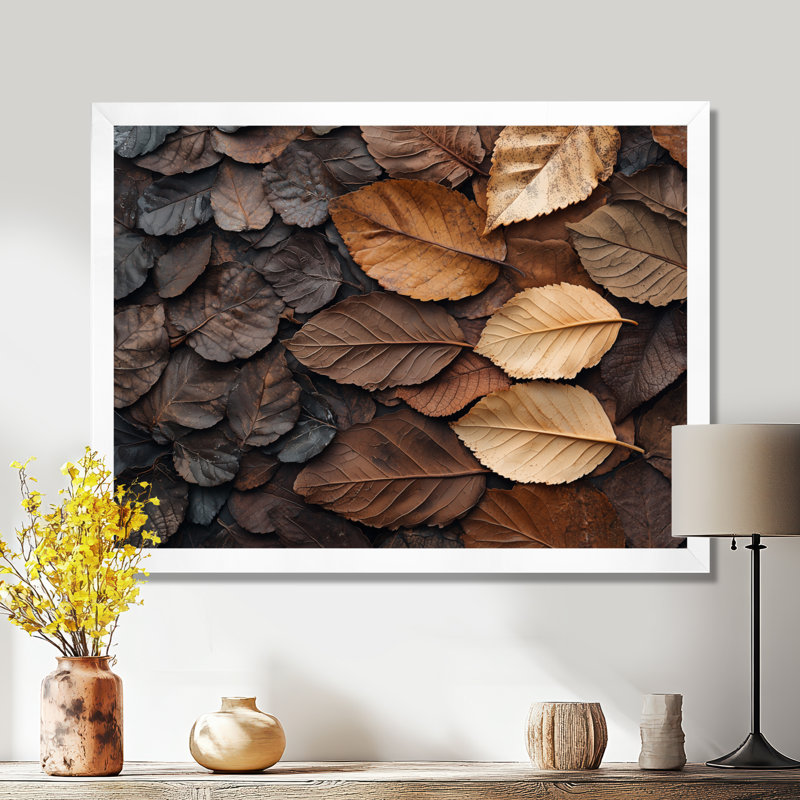 Scarboro - Floral Large Wall Art, H 24 po x l 32 po, Cadre flottant, Blanc