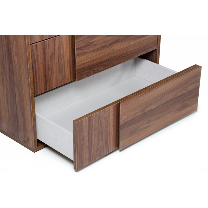 Amanda 33.4'' W 5 - Drawer Dresser, Walnut