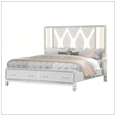 Grand lit de rangement en cristal avec lumières DEL et finition en bois blanc, design d'inspiration glamour pour les chambres luxueuses