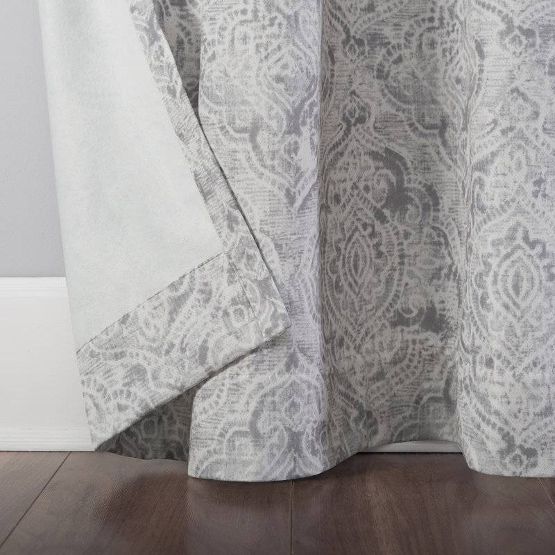 Cutlip Damask Draft Shield Fleece Insulated Single Curtain Panel, 40" W x 63" L, Gray