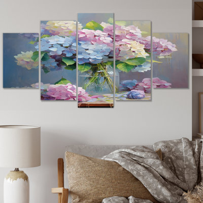 Still Life Vase Hydrangea Bouquet Gentle Pastel I - Hydrangea Wall Decor - 5 Panels