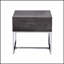 Table de bout rectangulaire moderne avec tiroir spacieux, plateau élégant en chêne gris et base en métal chromé pour un rangement élégant