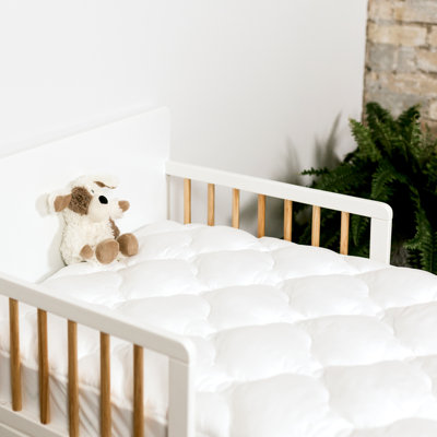 Jacquez Extra Plush Toddler Mattress Pad