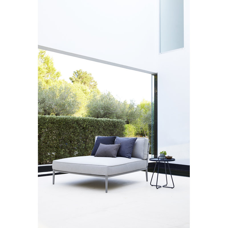 Conic 47.3" Wide Outdoor Patio Daybed with Cushions, Light Gray
