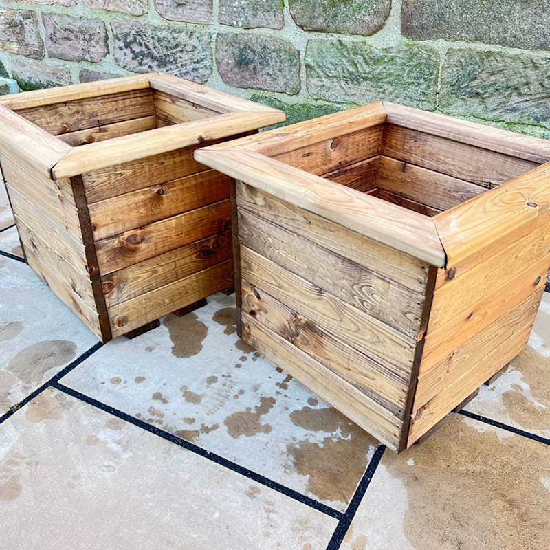 Pennsbury Handmade Wood Planter Box, 39cm H x 94cm W x 47cm D