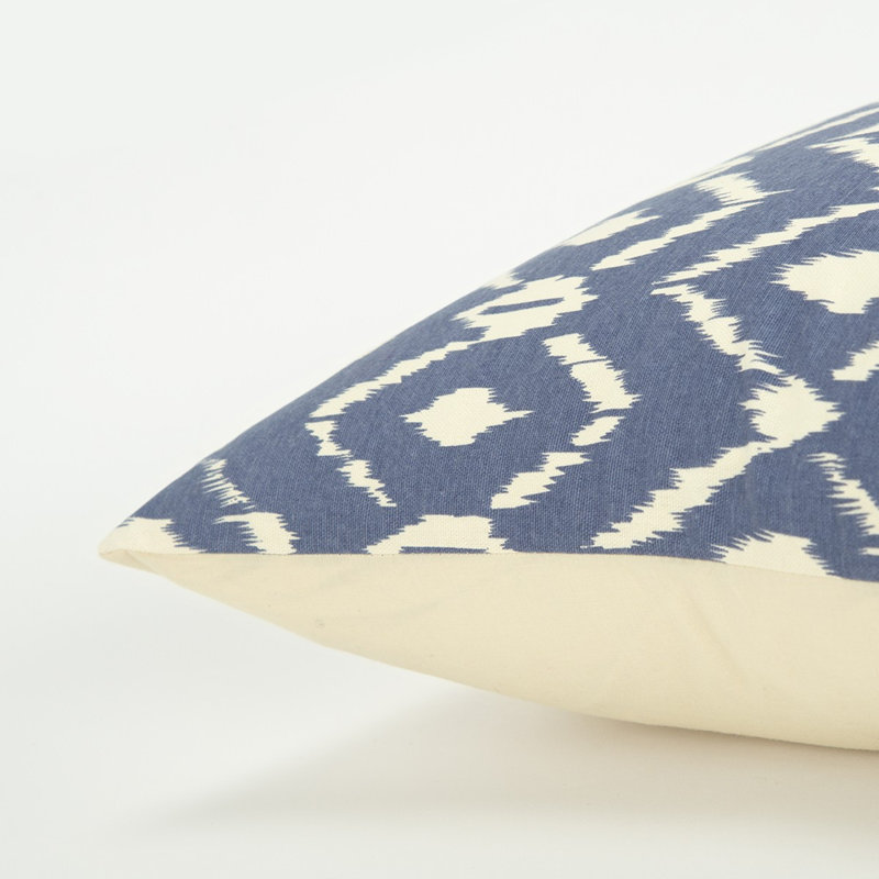 Coussin Natural Ikat, Bleu