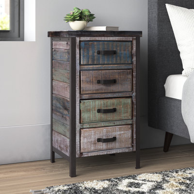 Klem 16'' W Metal Nightstand