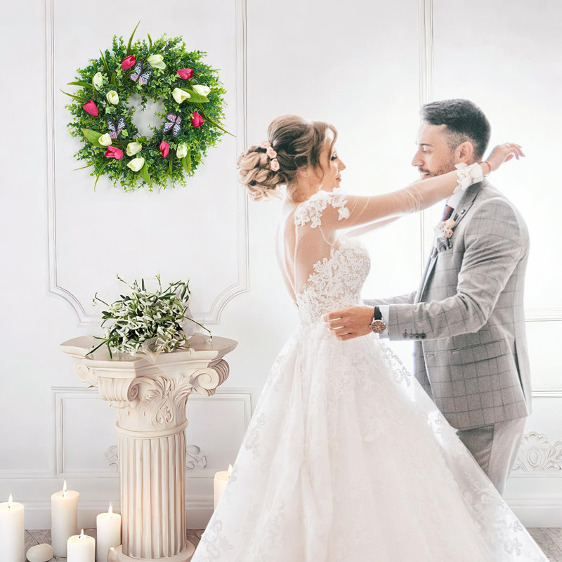 Couronne de tulipe 18 "avec papillons pour la porte d'entrée, couronne de tulipes artificielles rose et blanche