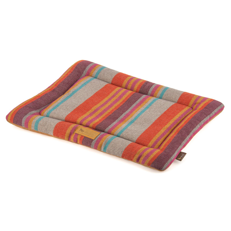 Horizon Collection Striped Washable Pet Bed, Extra Small (1.9 " H x  20" W  x 15" D)