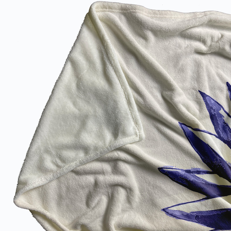 Jeté en molleton, L 50 po x L 60 po, 1.85