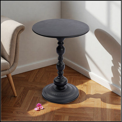 Vintage Metal Coffee Table, Round Side Table for Sofa and Bedside, Perfect for Small Spaces and Decorative Accent in Living Room or Bedroom