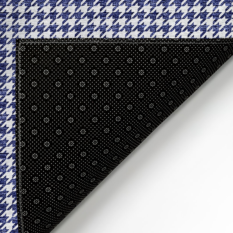 Loreen Washable Houndstooth Indoor / Outdoor Rug, Rectangle 5' x 7'6"